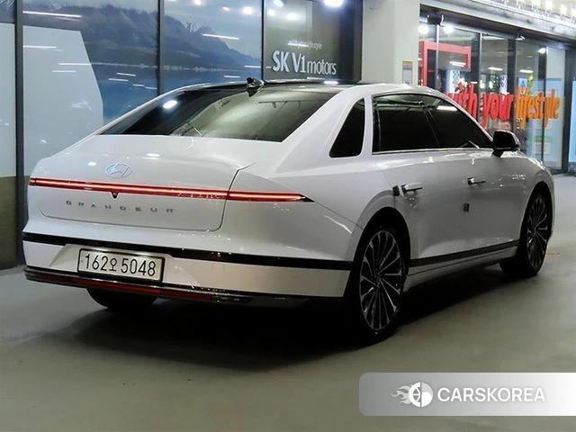 Hyundai Grandeur Hybrid (GN7) id 4308795 из Кореи 14