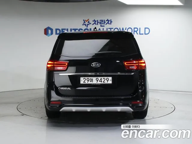 Kia The New Carnival id 2831356 из Кореи 13