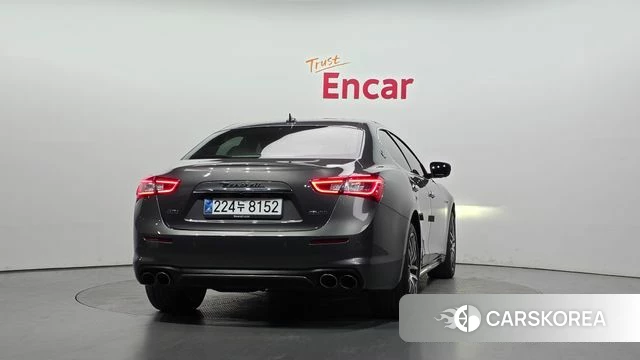 Maserati Ghibli id 4507662 из Кореи 27