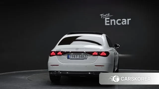 Mercedes-Benz E-Class W214 id 3700677 из Кореи 14