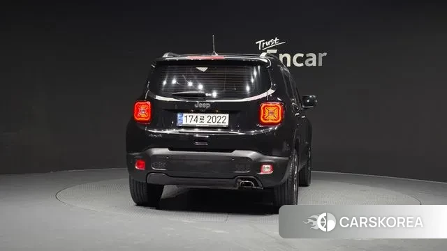 Jeep Renegade id 3681285 из Кореи 14