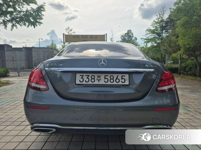 Mercedes-Benz E-Class W213 id 4310374 из Кореи 10