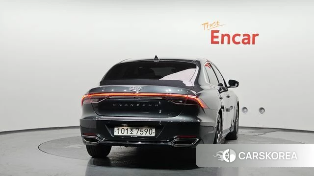 Hyundai The New Grandeur IG id 4390031 из Кореи 23