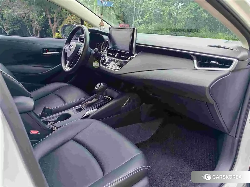 Toyota Corolla 2024 Белый из Китая, фото 5
