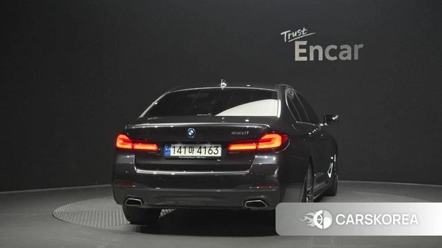 BMW 5 Series (G30) id 4744677 из Кореи 29