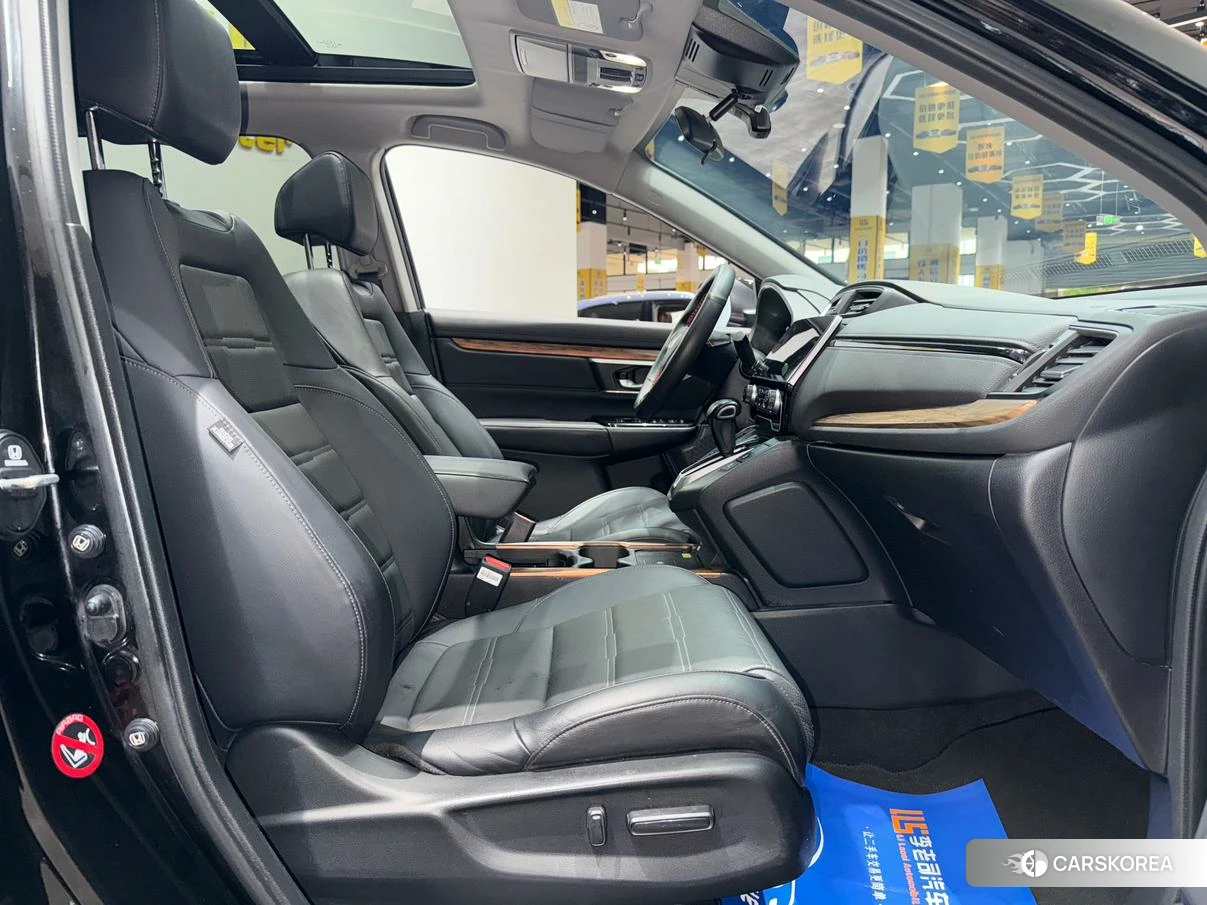 Honda CR-V id 4452896 из Китая 25