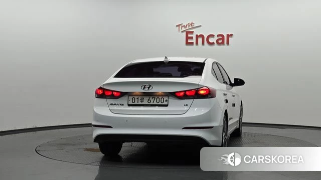 Hyundai Avante AD id 4403509 из Кореи 14
