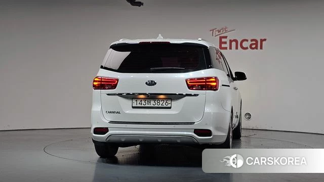 Kia The New Carnival id 4637722 из Кореи 24