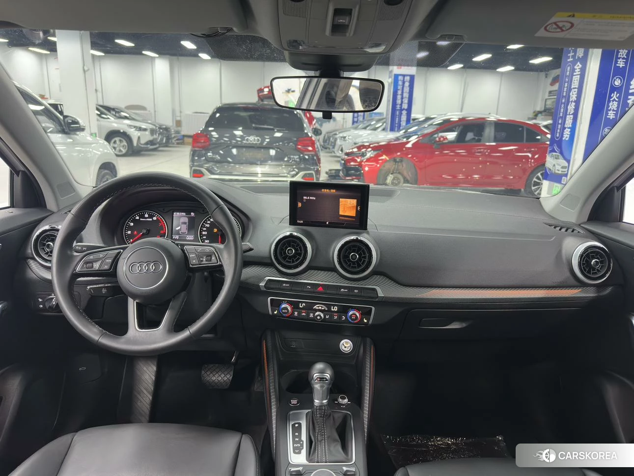 Audi Q2L id 4473468 из Китая 19