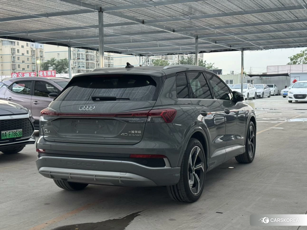 Audi Q4 e-tron 2023 Темно-серый из Китая, фото 4