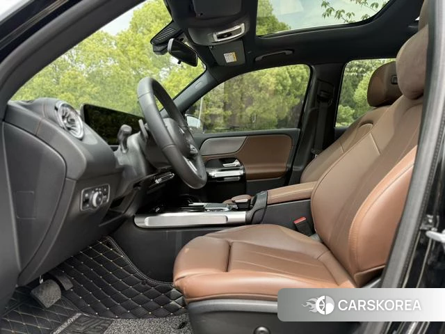 Mercedes-Benz GLB id 4297617 из Китая 8
