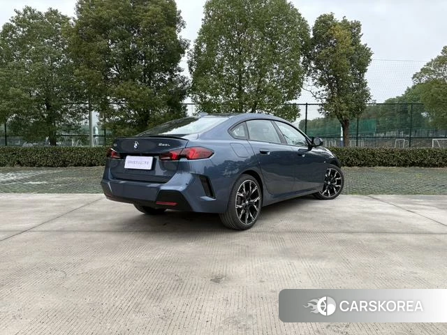 BMW 2 series 2025 Синий из Китая, фото 6