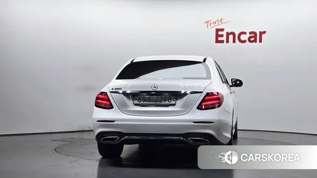 Mercedes-Benz E-Class W213 id 3682558 из Кореи 14