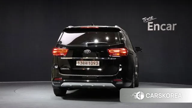 Kia The New Carnival id 3713530 из Кореи 14