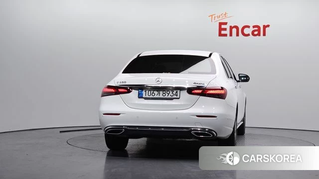 Mercedes-Benz E-Class W213 id 3884315 из Кореи 14