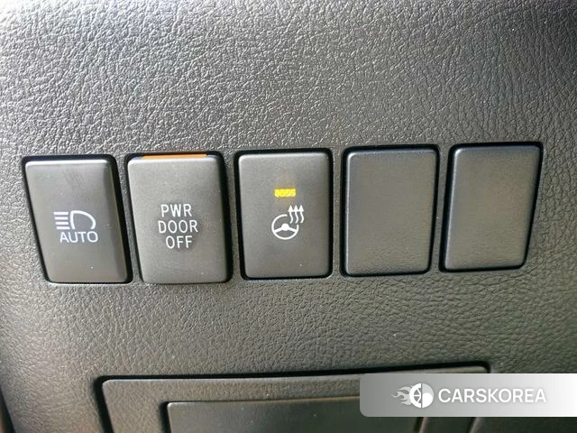 Toyota Elfa id 4257539 из Китая 11