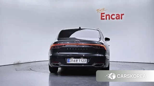 Hyundai The New Grandeur IG Hybrid id 3202724 из Кореи 14