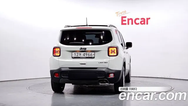 Jeep Renegade id 2665889 из Кореи 14