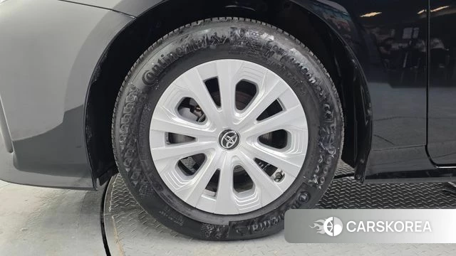 Toyota Prius 4th Generation id 4562169 из Кореи 25