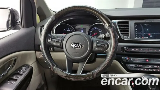 Kia The New Carnival id 2763012 из Кореи 14