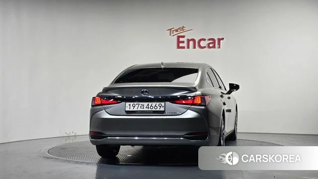 Lexus ES300h 7th generation id 4893503 из Кореи 27