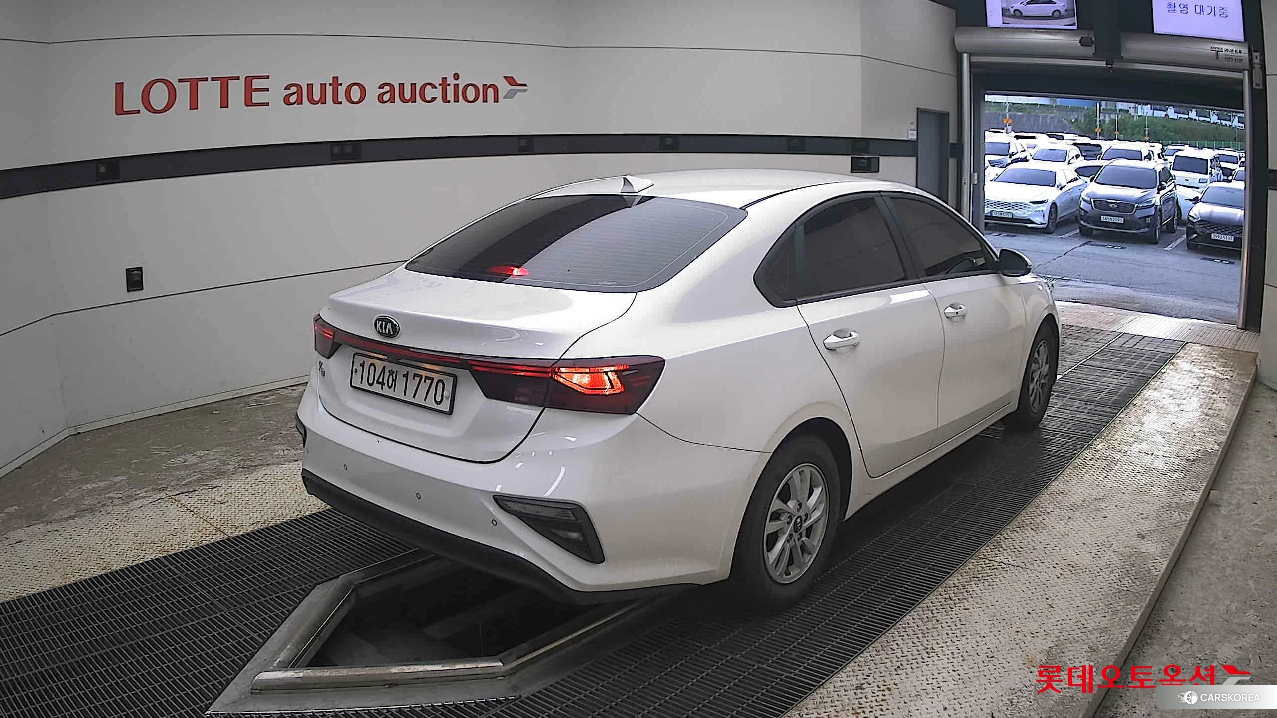 Kia K3 id 4674176 из Кореи 32