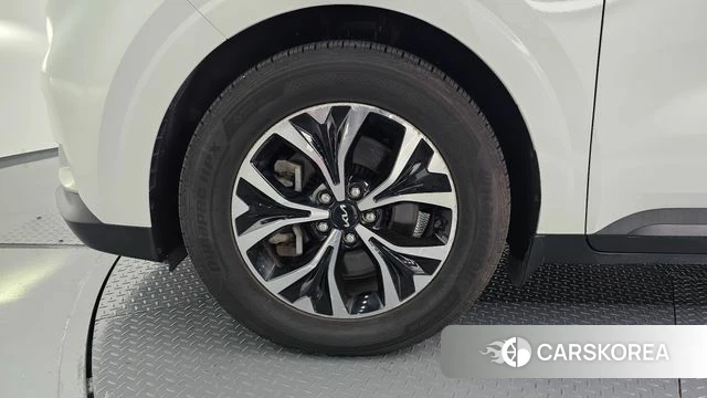 Kia Carnival 4th generation id 4706921 из Кореи 24