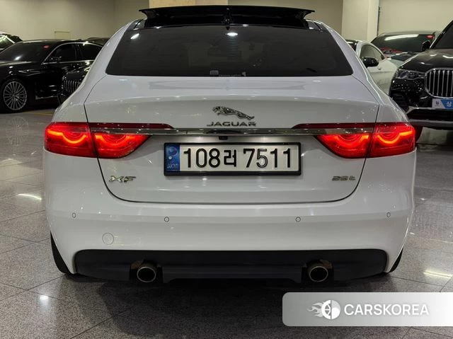 Jaguar XF (X260) id 4430596 из Кореи 14
