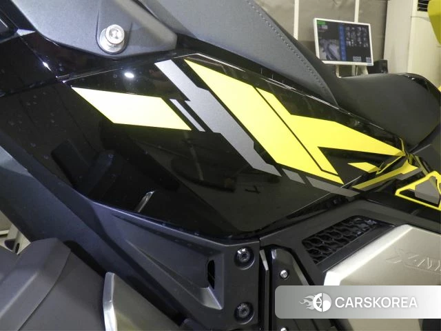 Honda X-ADV 750 id 4206141 из Японии 18