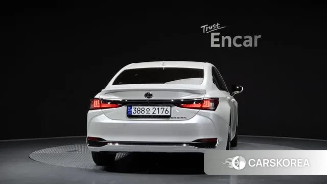 Lexus ES300h 7th generation id 3082618 из Кореи 14