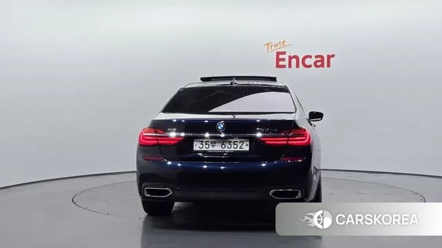 BMW 7 Series (G11) id 3193360 из Кореи 14