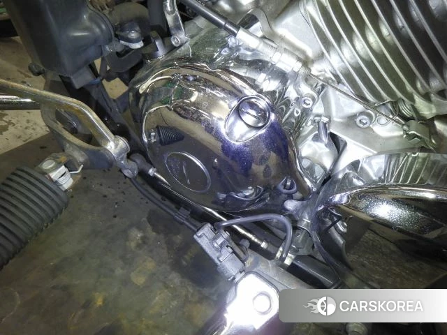 Engine photo