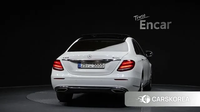 Mercedes-Benz E-Class W213 id 3622300 из Кореи 14