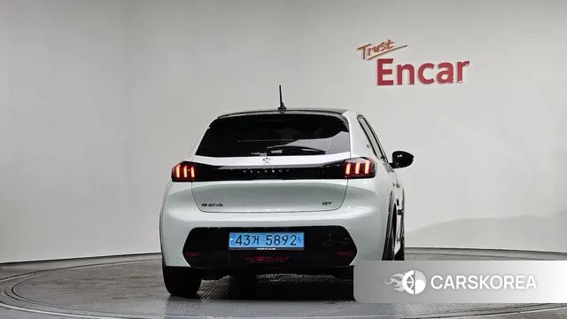 Peugeot e-208 second Generation id 3625252 из Кореи 14