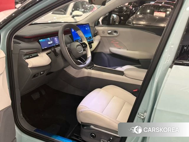 Lynk 06 EM-P id 4210001 из Китая 11