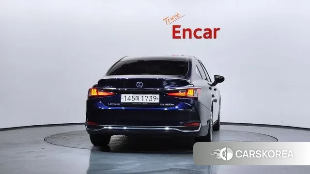 Lexus ES300h 7th generation id 3741295 из Кореи 14