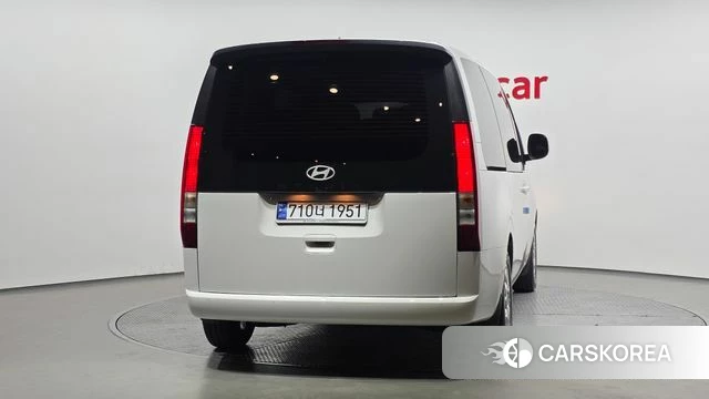 Hyundai Staria id 4336662 из Кореи 30