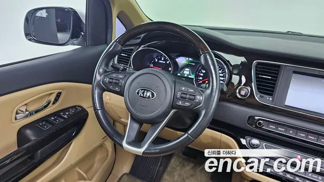 Kia The New Carnival id 2760891 из Кореи 14