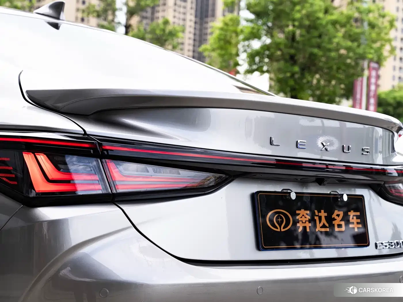 Lexus ES id 4570798 из Китая 14