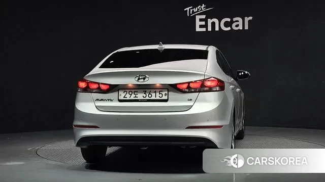 Hyundai Avante AD id 3357393 из Кореи 14