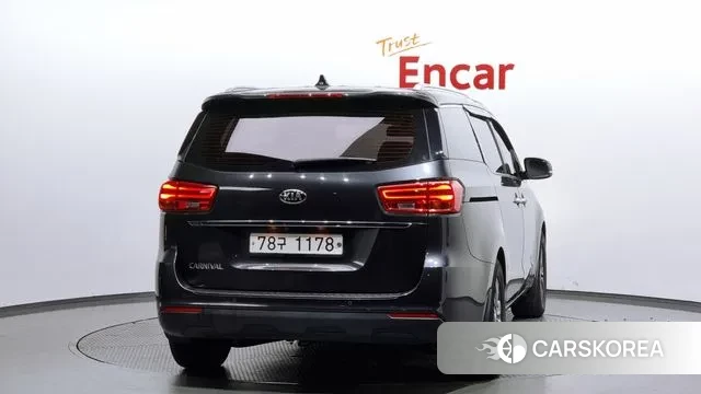 Kia The New Carnival id 3018881 из Кореи 14