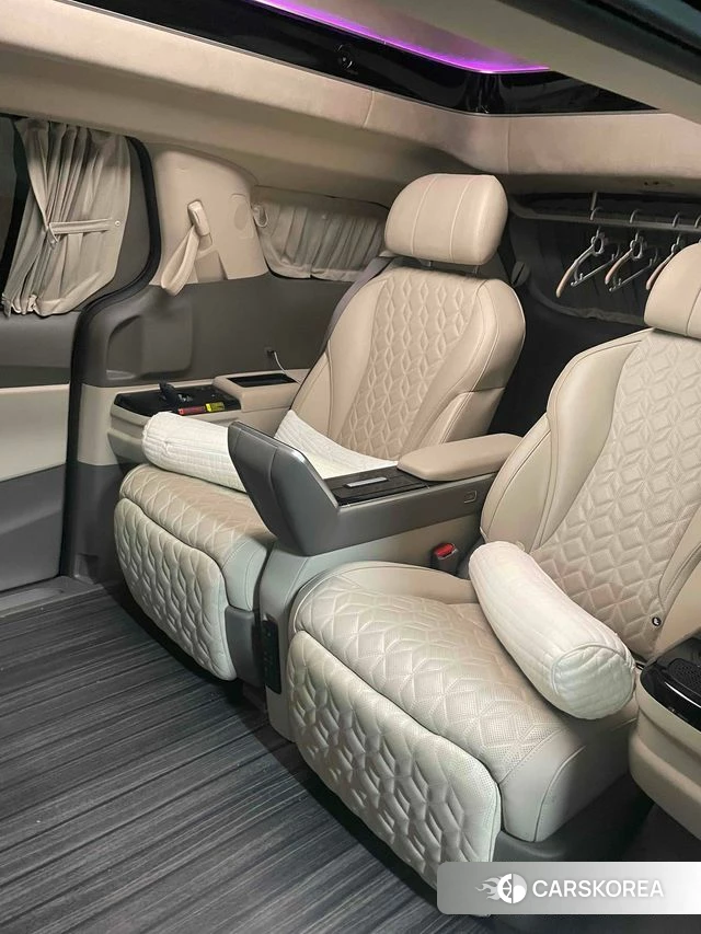 Kia Carnival 4th generation 2022 Черный из Кореи, фото 6