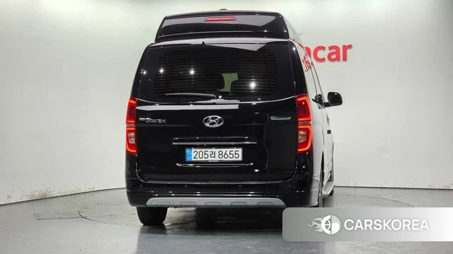 Hyundai The New Grand Starex id 4633153 из Кореи 28