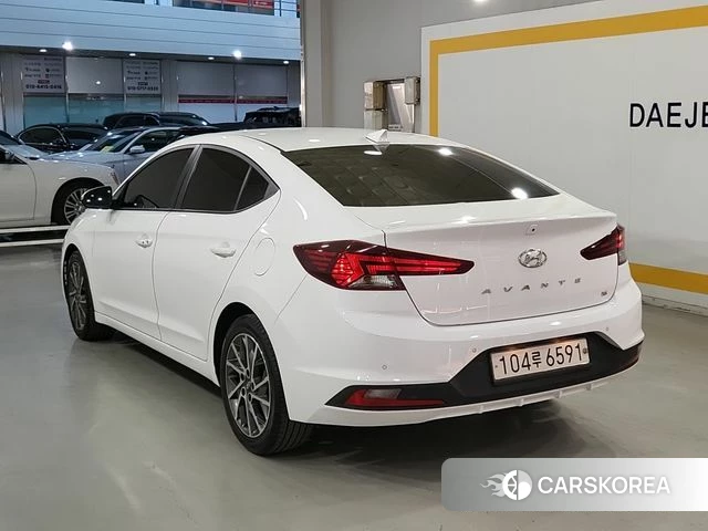 Hyundai The New Avante AD id 3853198 из Кореи 14