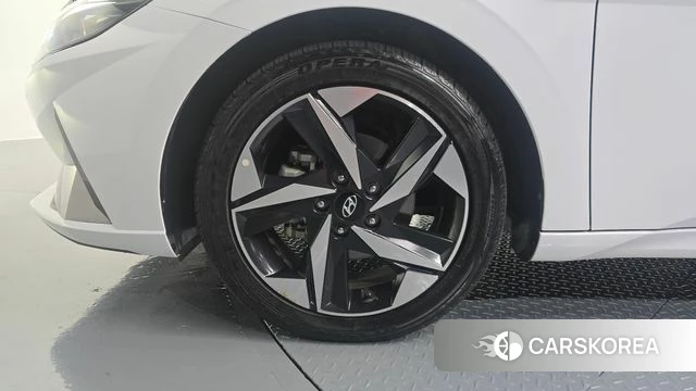 Hyundai Avante Hybrid (CN7) id 4929462 из Кореи 24