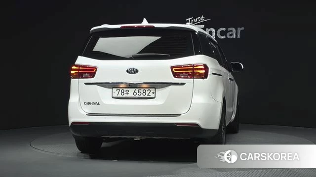 Kia The New Carnival id 4551481 из Кореи 24