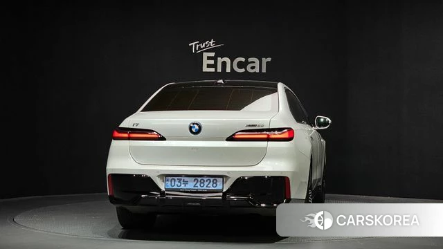 BMW i7 (G70) id 3838520 из Кореи 14