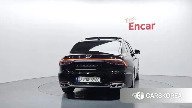 Hyundai The New Grandeur IG Hybrid id 3478827 из Кореи 14