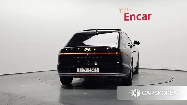 Hyundai Grandeur (GN7) id 3083097 из Кореи 14