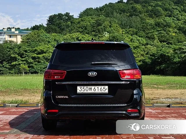 Kia The New Carnival id 3188289 из Кореи 14